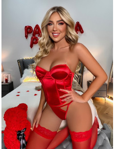 Set de lencería con tanga y...