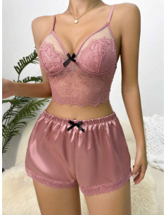 Conjunto de pijama con lazo...