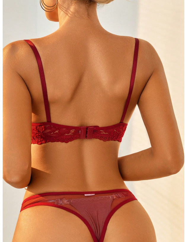 SHEIN Set de lencería con encaje floral con aro