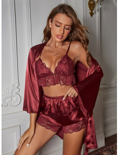 con encaje en contraste con cinturón de satén Bata & Conjunto de pijama shorts con top de tirantes