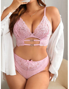 Set de lencería con encaje floral con abertura 2