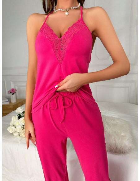 Conjunto de pijama con encaje en contraste