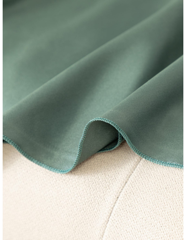 Conjunto de pijama con estampado floral con diseño de encaje con cordón delantero de satén Conjunto de pijama con estampado floral con diseño de encaje con cordón delantero de satén