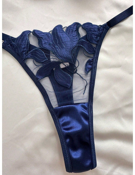 Conjunto De Lencería Sexy De Malla Bordada Y Parcheada Para Mujer