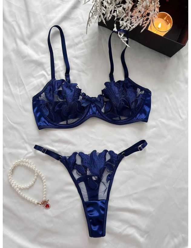 Conjunto De Lencería Sexy De Malla Bordada Y Parcheada Para Mujer