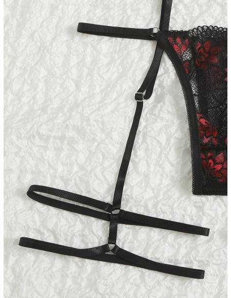 Set de lencería con liga con encaje floral