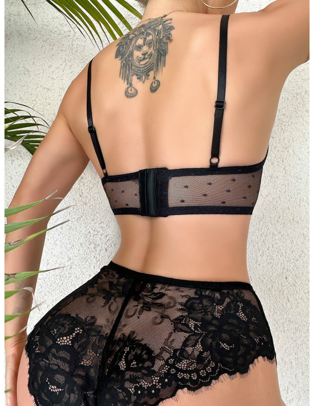 Pure Desire Set de lencería con encaje floral push up