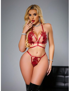 Lencería con abertura de...